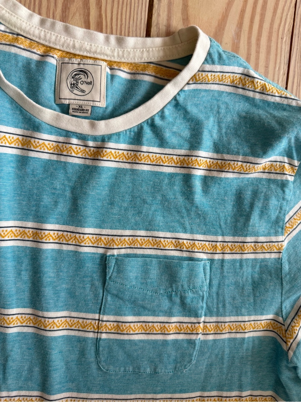 O’neill tshirt size xl